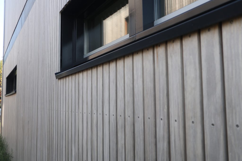 Accoya gevelbekleding vergrijsd