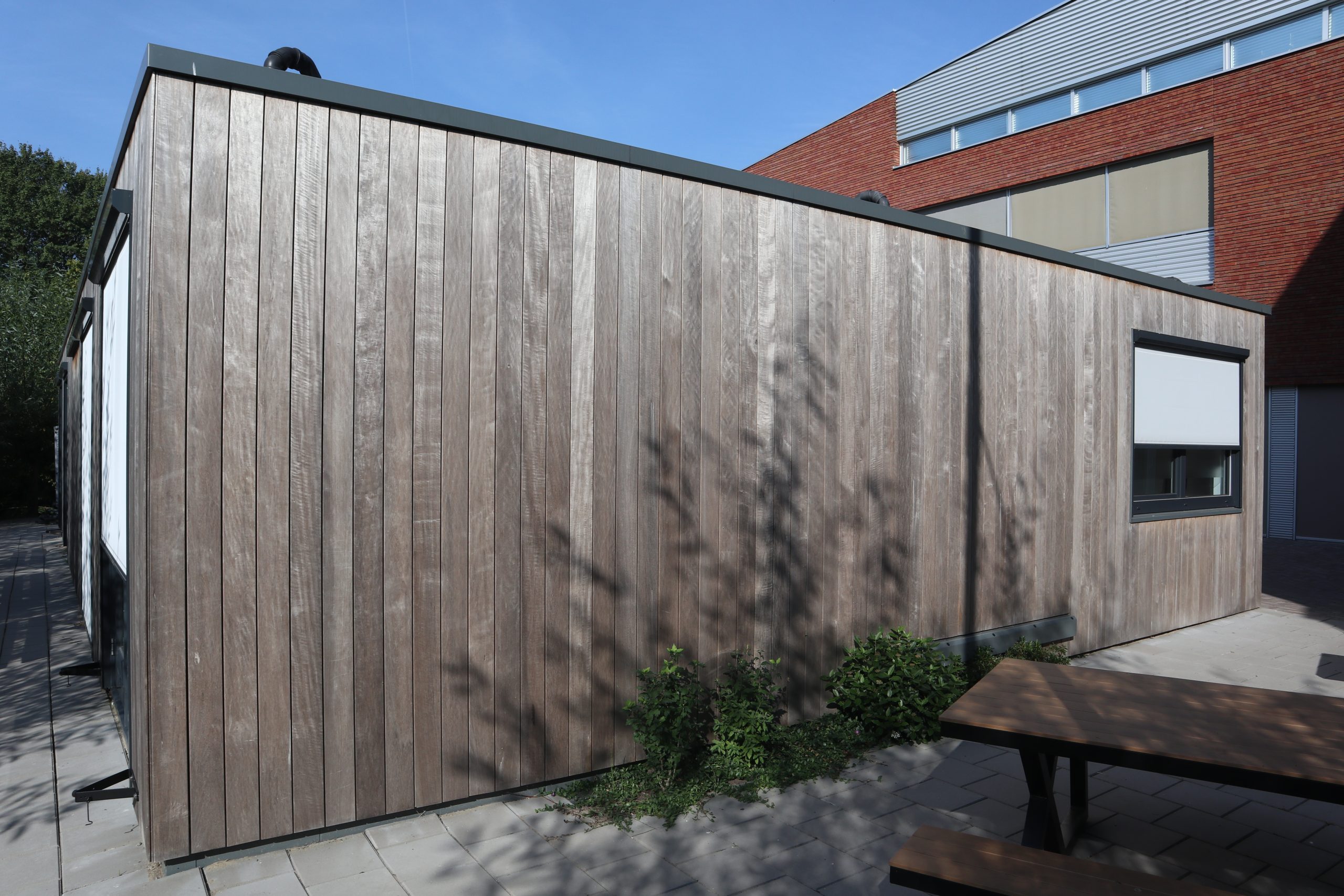 Houten wandbekleding buiten Houten wandbekleding buiten
