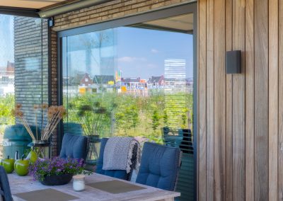 Gevelbekleding van Padouk hout