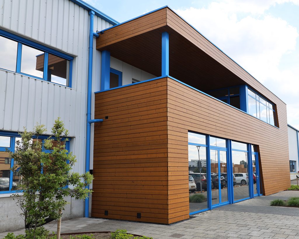 Grenen gevelbekleding Tiel