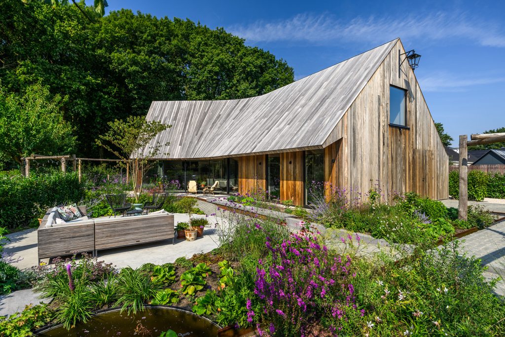 Woning met Padouk bekleding