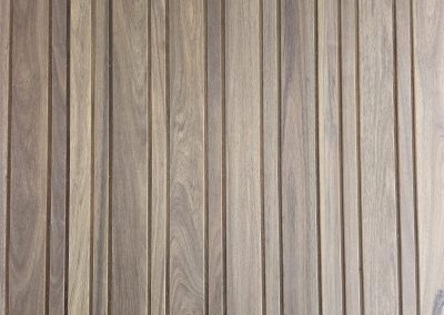 Basralocus hout