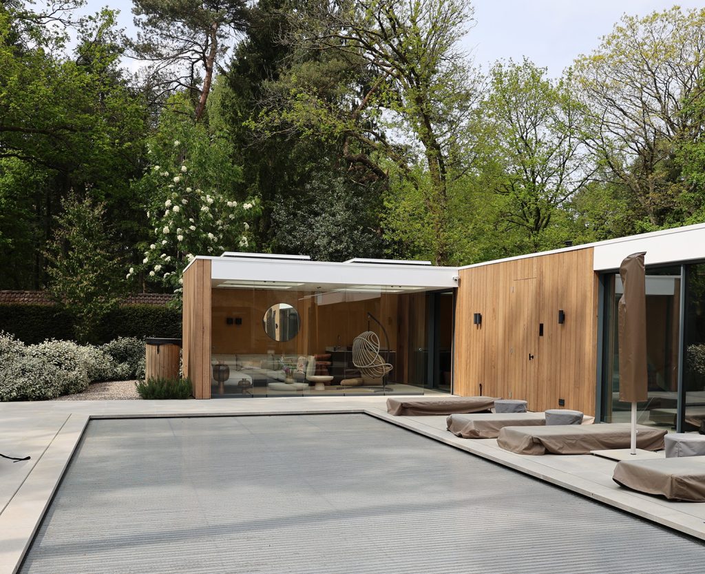 Poolhouse met  Fraké