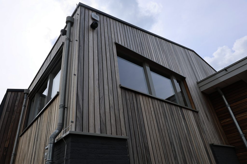 Padouk gevelbekleding Leusden