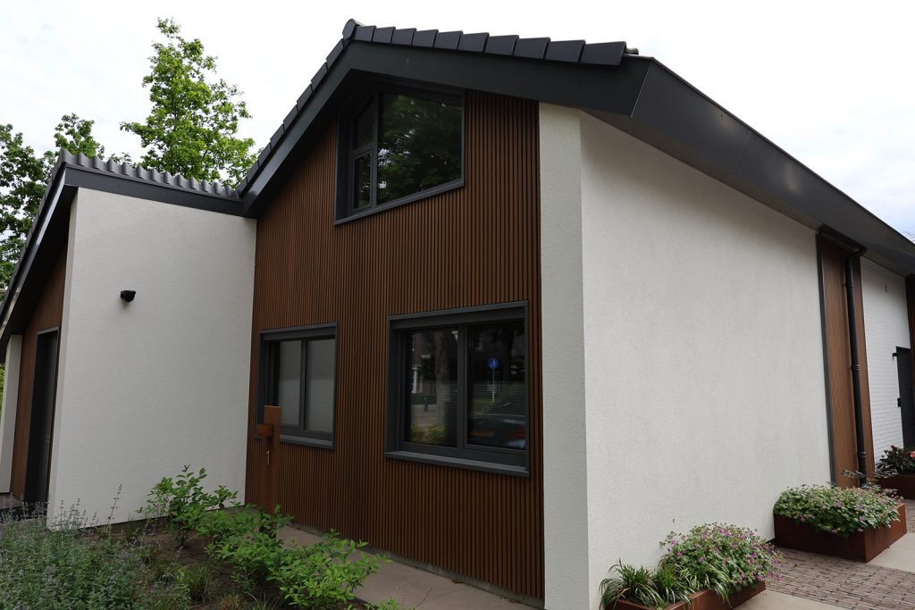 WEO 35 met triple profiel gevelbekleding